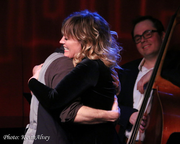 Photo Flash: Elizabeth Stanley, Alysha Umphress and More Join Jay Armstrong Johnson at Birdland Image