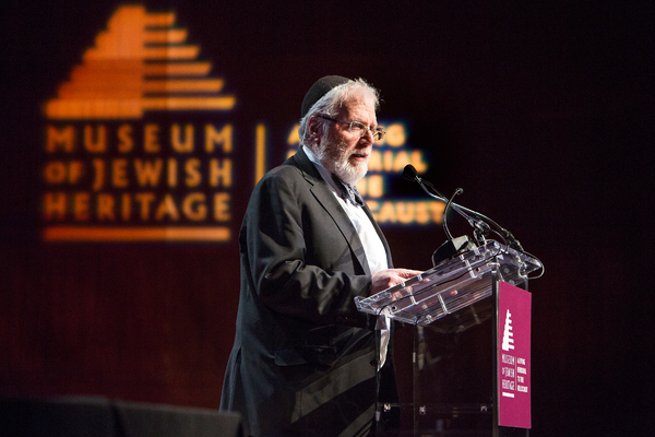 Photo Flash: Tovah Feldshuh, Sheldon Harnick, Jessica Hecht, David Hyde Pierce and More Take Part in Reading of Elie Wiesel's NIGHT 