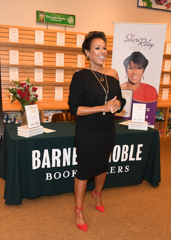 Photo Flash: Author Sheri Riley Celebrates The Release of Her New Book 
