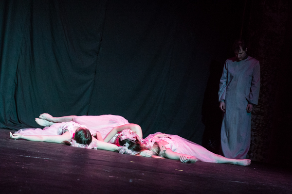 Photo Coverage: First Look at LG Initiative's BLEEDING HEARTS:  The Darker Side of Love 