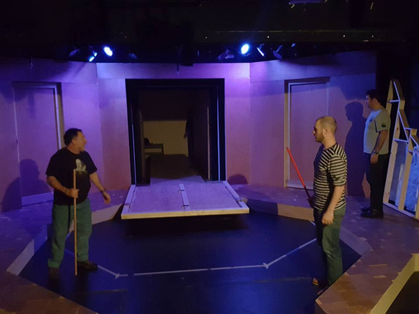 Photo Flash: Nuance Theatre Company's HAMLET Featured on GINGER NEW YORK Image