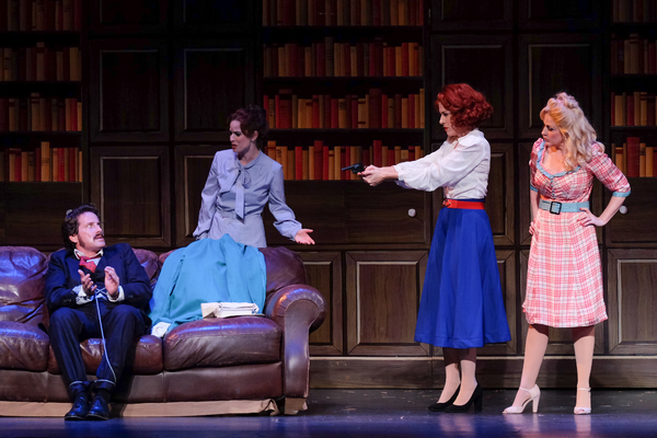 Photo Flash: First Look at San Diego Musical Theatre's 9 TO 5 Image