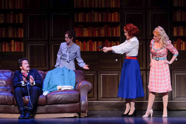 Photo Flash: First Look at San Diego Musical Theatre's 9 TO 5 Image