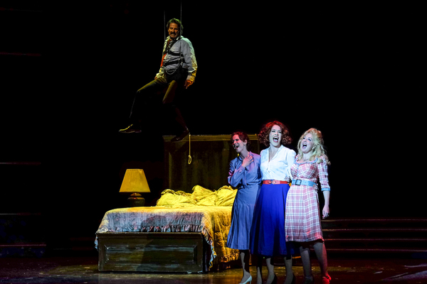 Photo Flash: First Look at San Diego Musical Theatre's 9 TO 5 Image