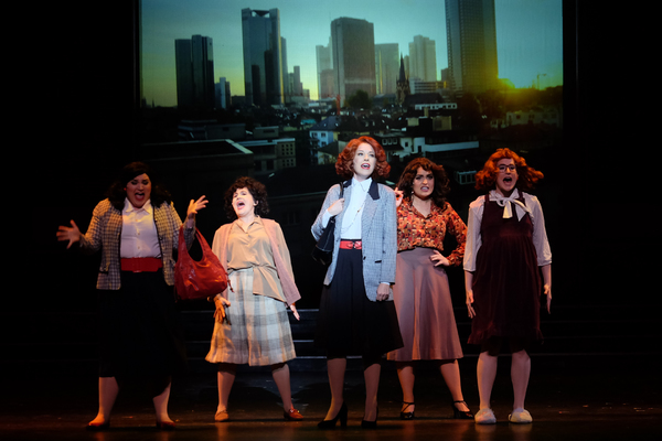 Photo Flash: First Look at San Diego Musical Theatre's 9 TO 5 Image