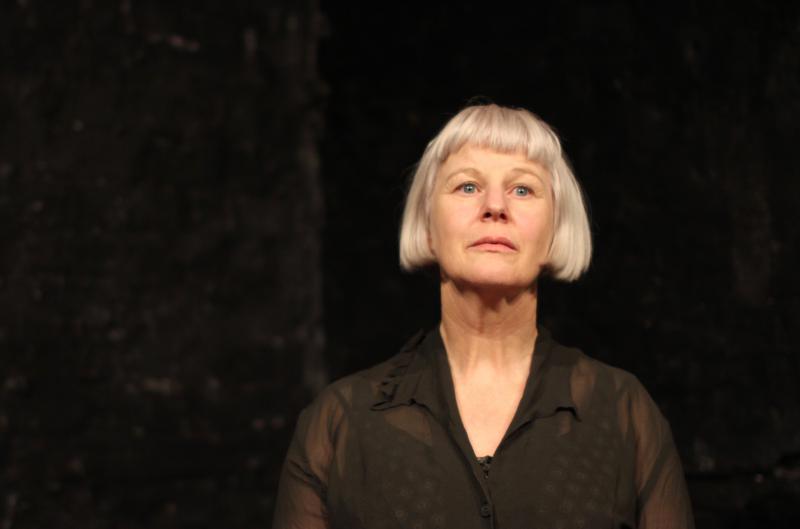 Review: L'AMANTE ANGLAISE a Searing Inspection of Murder and Madness at fortyfive downstairs Image