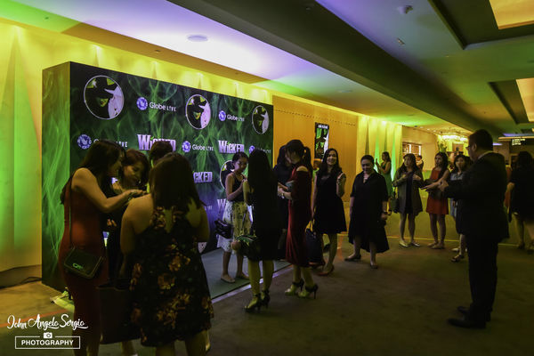 Photo Coverage: WICKED Returns to Manila Gala Night Image