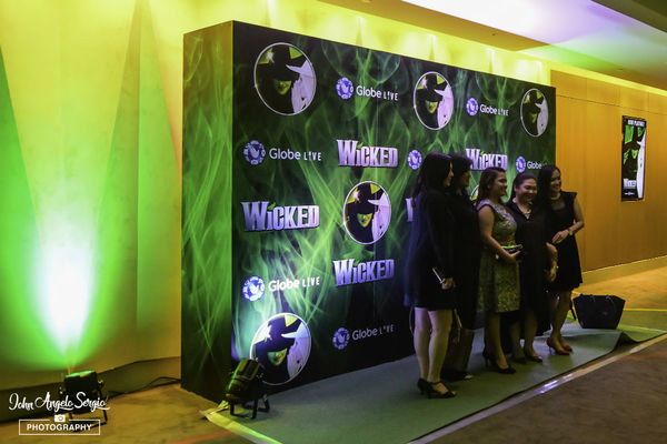 Photo Coverage: WICKED Returns to Manila Gala Night Image