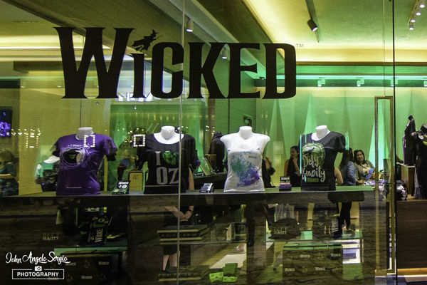Photo Coverage: WICKED Returns to Manila Gala Night Image
