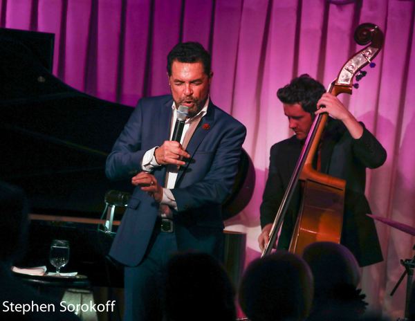 Photo Coverage: Clint Holmes Concludes Run at The Colony Hotel Image