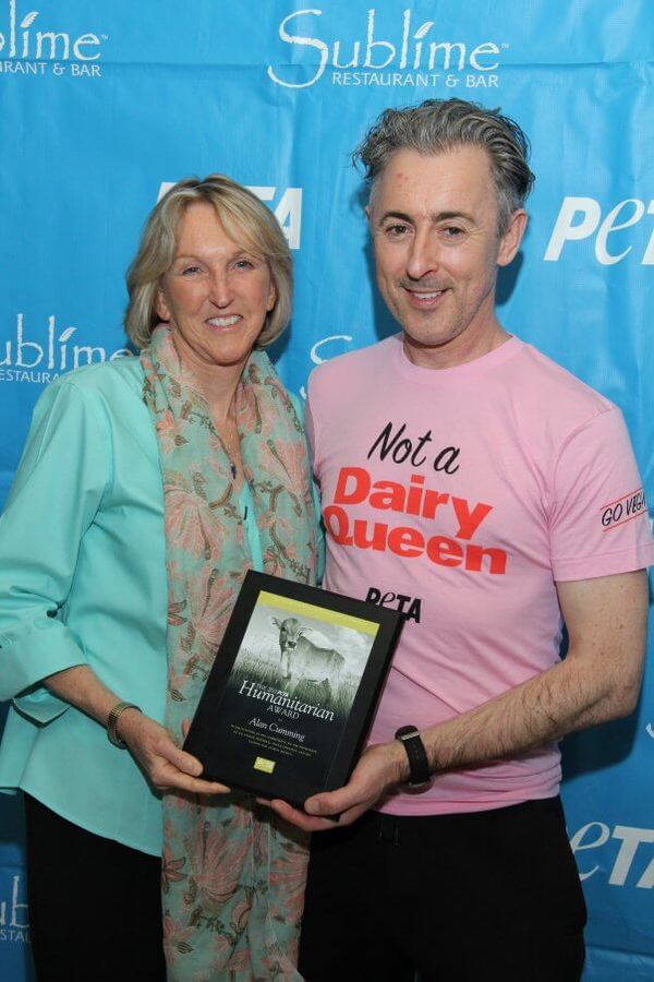 Photo Flash: Alan Cumming Receives PETA's Humanitarian Award at Valentine's Day Bash Image