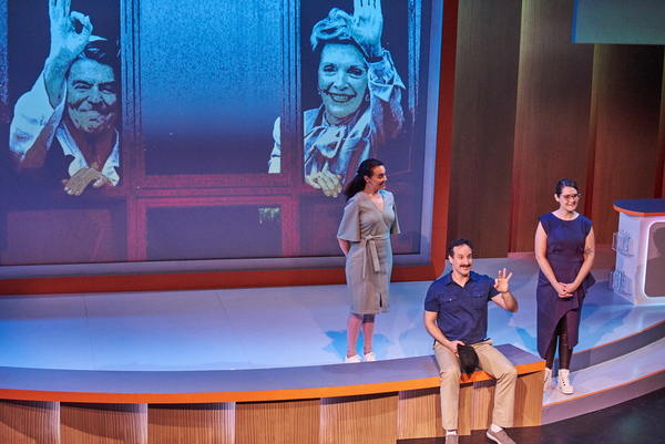 Photo Flash: Theatrical Outfit presents LOST IN THE COSMOS Image