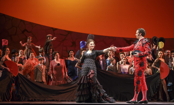 Photo Flash: First Look at Lyric Opera of Chicago's CARMEN 