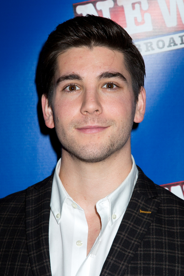 Photo Coverage: Extra! Extra! NEWSIES Casts Unite to Celebrate Film Premiere Image