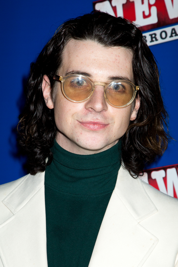 Photo Coverage: Extra! Extra! NEWSIES Casts Unite to Celebrate Film Premiere Image