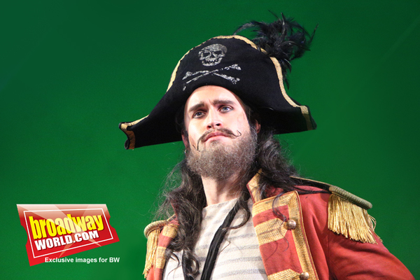 Photo Coverage: THE PIRATES OF PENZANCE at the English National Opera Image