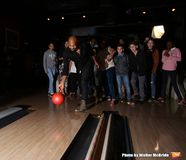 Photo Coverage: Broadway Supports SAY at Paul Rudd's All-Star Bowling Benefit 