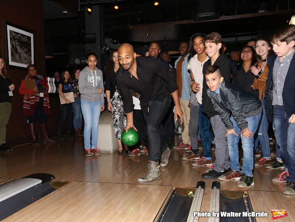 Photo Coverage: Broadway Supports SAY at Paul Rudd's All-Star Bowling Benefit  Image