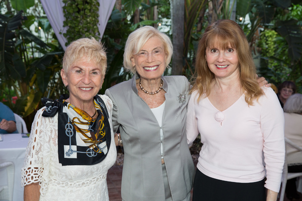 Linda Wartow, Bobbi Horwich, Deborah Pollack Photo