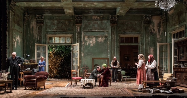 Photo Flash: First Look at Tim Hopper and More in UNCLE VANYA at the Goodman Image