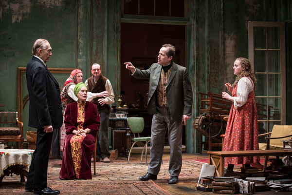 Photo Flash: First Look at Tim Hopper and More in UNCLE VANYA at the Goodman  Image