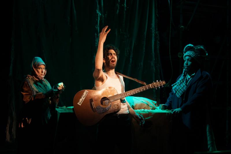 Interview: From the Underworld to Imperial Russia- Damon Daunno Makes His Move Off-Broadway Image