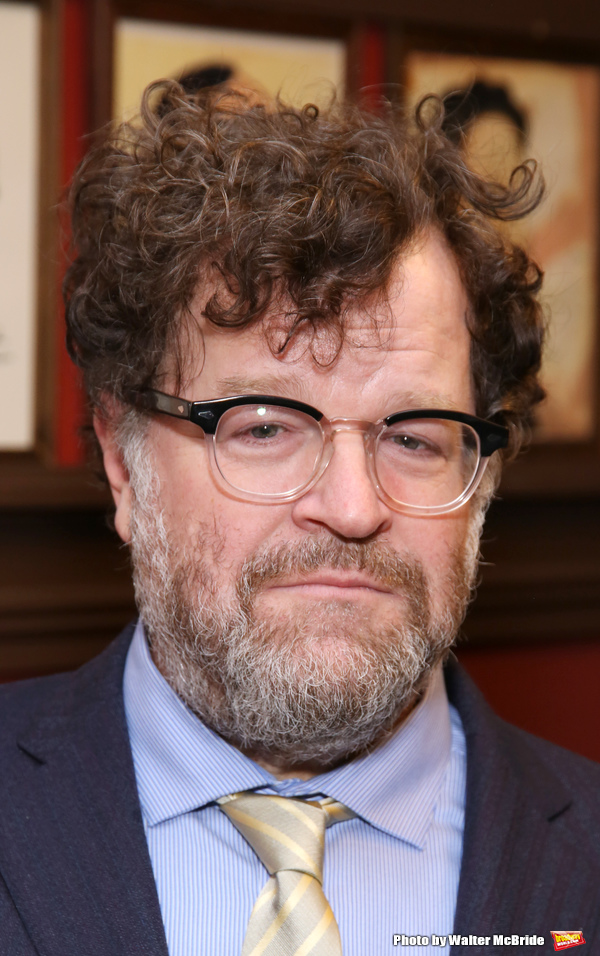 Photo Coverage: Kenneth Lonergan Heads to Sardi's for Caricature Unveiling 