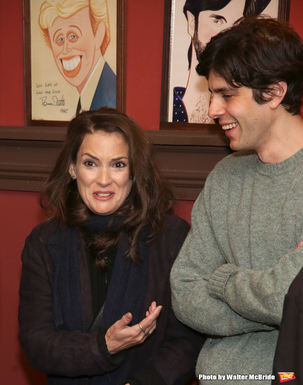Photo Coverage: Kenneth Lonergan Heads to Sardi's for Caricature Unveiling 