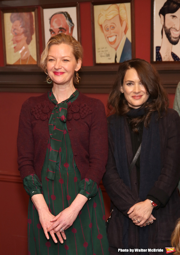 Photo Coverage: Kenneth Lonergan Heads to Sardi's for Caricature Unveiling Image