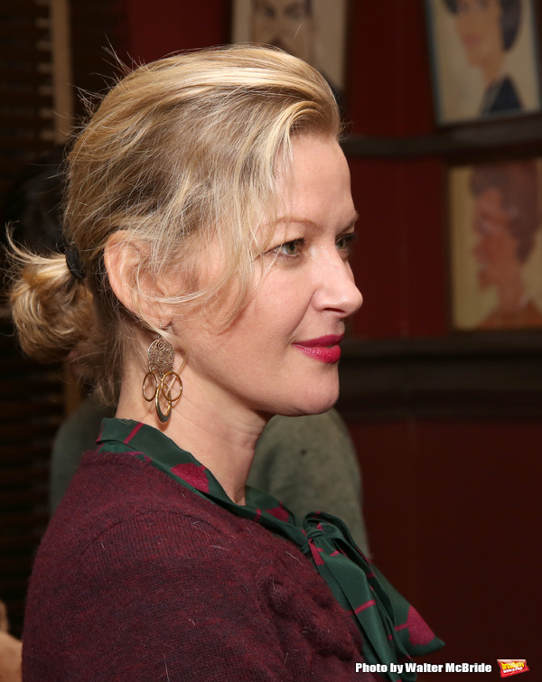 Photo Coverage: Kenneth Lonergan Heads to Sardi's for Caricature Unveiling Image