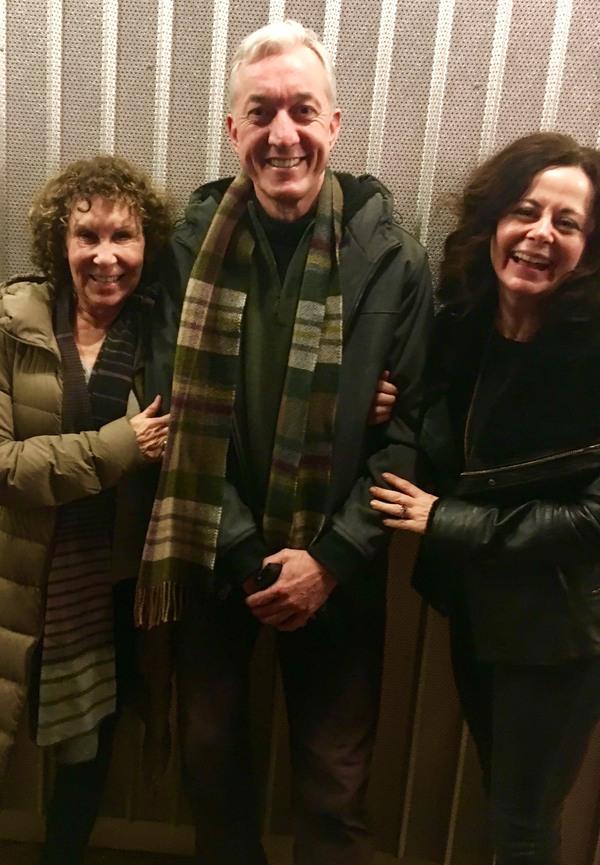Photo Flash: Rhea Perlman Cheers the Cast of JONAH AND OTTO Off-Broadway Image