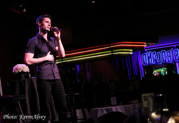 Photo Flash: SUNSET BOULEVARD's Michael Xavier Joins Frank DiLella at Birdland Image