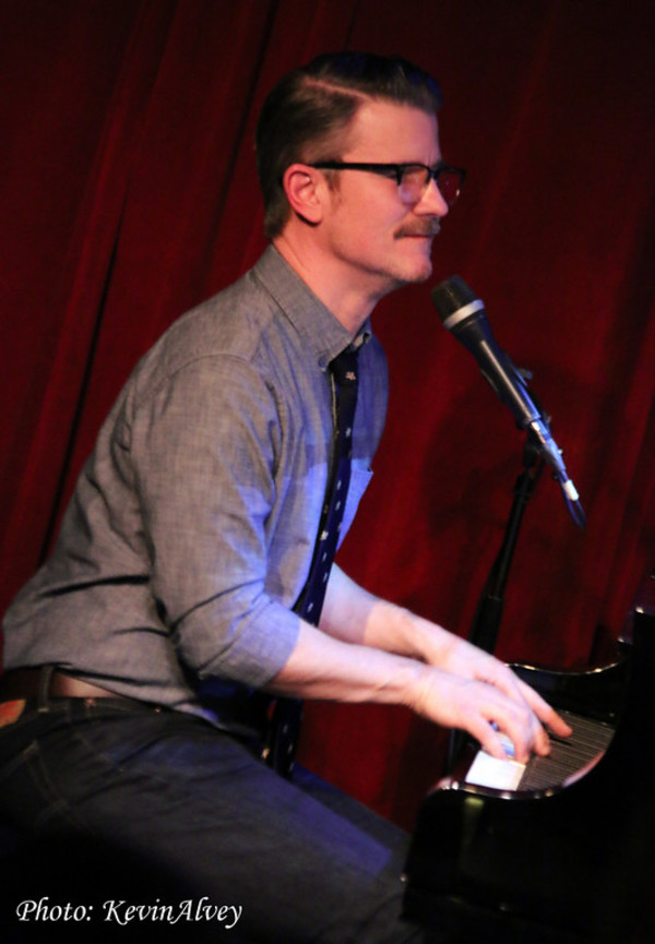 Photo Flash: SUNSET BOULEVARD's Michael Xavier Joins Frank DiLella at Birdland Image