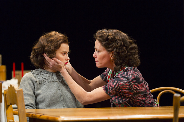 Photo Flash: First Look at NAPOLI, BROOKLYN World Premiere at Long Wharf Theatre Image