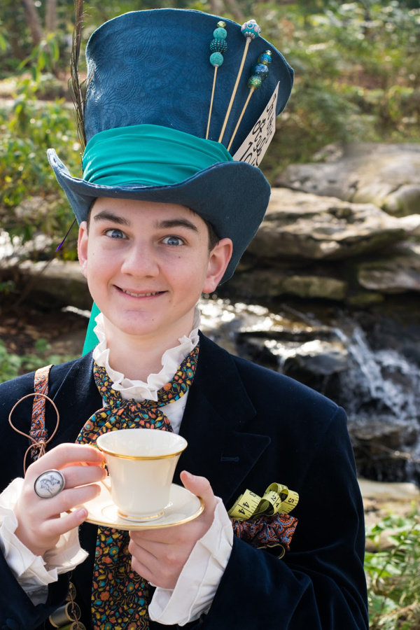 Photo Flash: Sneak Peek at Outcry Youth Theatre's Mad Adaptation of ALICE IN WONDERLAND Image