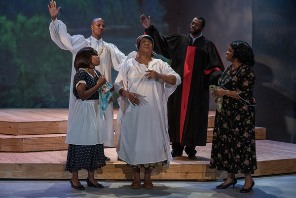 Photo Flash: Take A Look at MAHALIA at The Ensemble Theatre; Command Performance Added! 