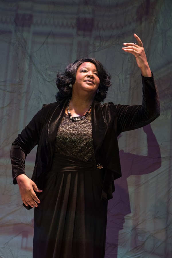 Photo Flash: Take A Look at MAHALIA at The Ensemble Theatre; Command Performance Added! Image