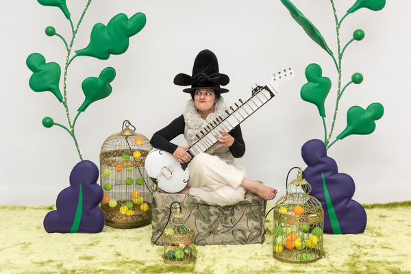 Photo Flash: Oily Cart Heads Stateside with IN A PICKLE Image