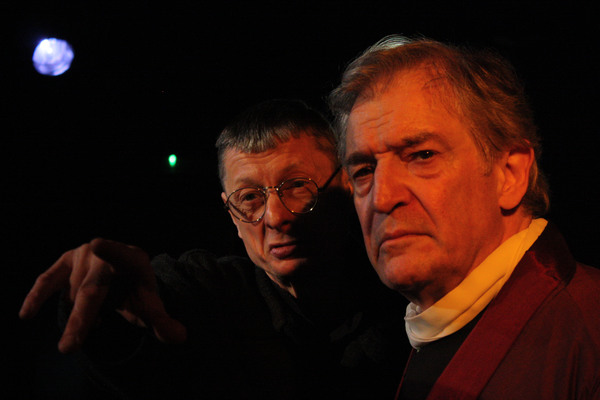 Photo Flash: First Look at ORBITS, Opening Tonight at Drayton Arms Theatre Image