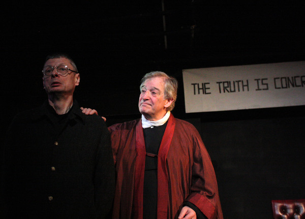 Photo Flash: First Look at ORBITS, Opening Tonight at Drayton Arms Theatre Image