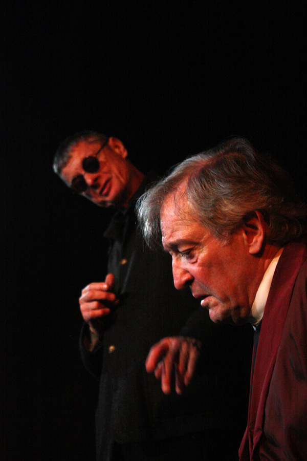 Photo Flash: First Look at ORBITS, Opening Tonight at Drayton Arms Theatre Image