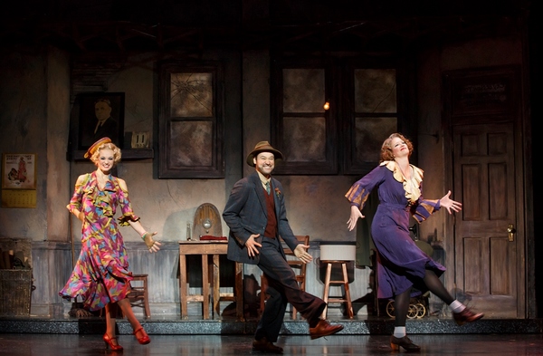Photo Flash: ANNIE Comes to Arsht Center Next Week Image
