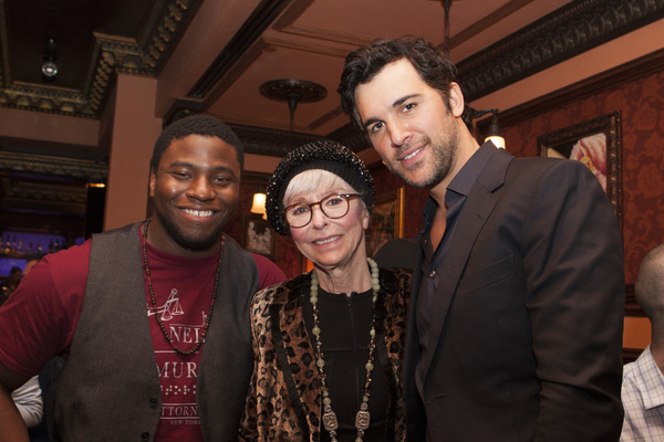 Photo Flash: FULLER HOUSE's Juan Pablo Di Pace Makes Feinstein's/54 Below Debut Image