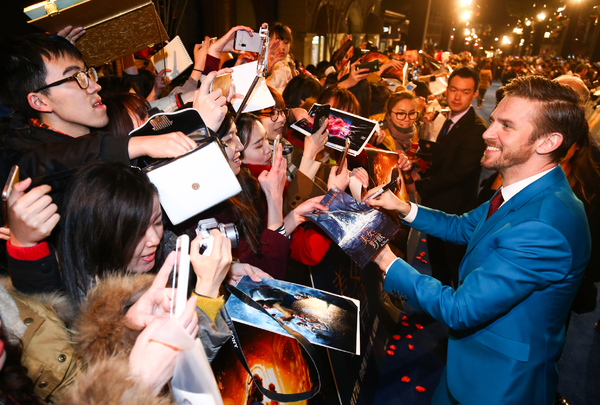 Photo Flash: BEAUTY AND THE BEAST Cast Dazzle at Shanghai Premiere Image