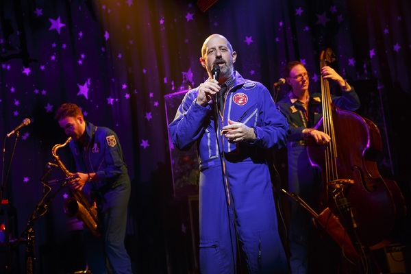 Photo Flash: First Look at Ethan Lipton and More in THE OUTER SPACE at The Public Theater Image