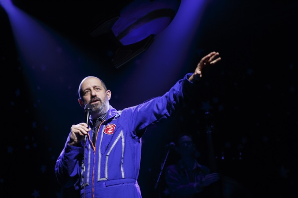 Photo Flash: First Look at Ethan Lipton and More in THE OUTER SPACE at The Public Theater Image