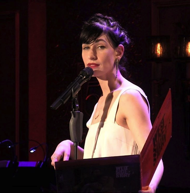 BWW Review: Nikka Graff Lanzarone Steps into the Spotlight, Paying Tribute to Her Role Models in HERO WORSHIP at Feinstein's/54 Below BWW Review: Nikka Graff Lanzarone Steps into the Spotlight, Paying Tribute to Her Role Models in HERO WORSHIP at Feinstein's/54 Below