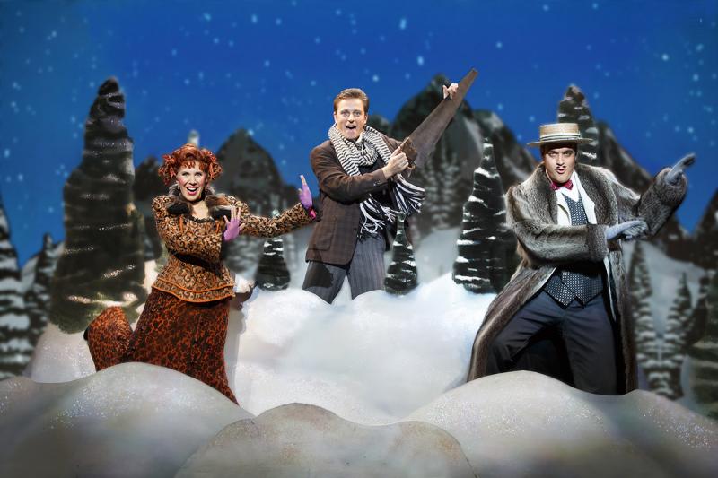 Review: Quirky Musical Farce GENTLEMAN'S GUIDE Kills at OC's Segerstrom Center Image