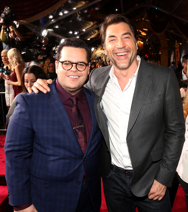 Josh Gad and Javier Bardem Photo