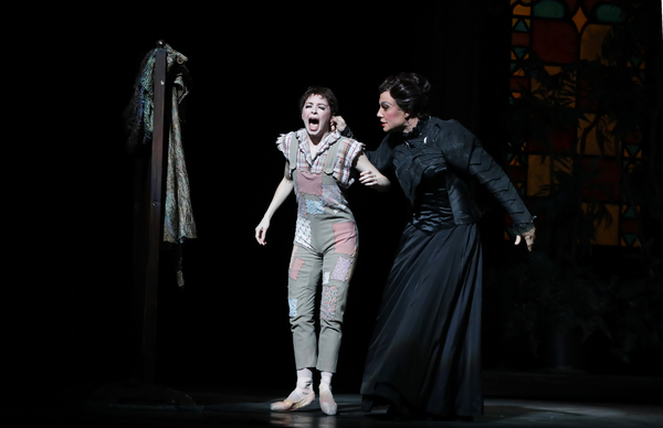 Photo Flash: Houston Ballet Performs the Beloved Retelling of CINDERELLA Image
